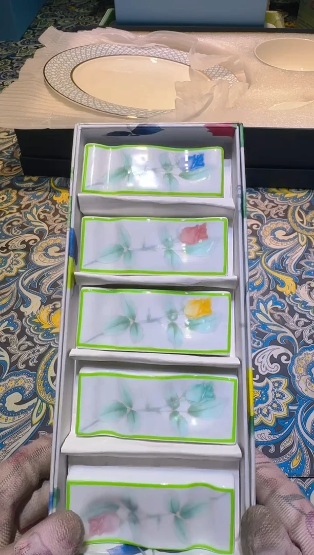 【闪购商品】瓷片11111111111111