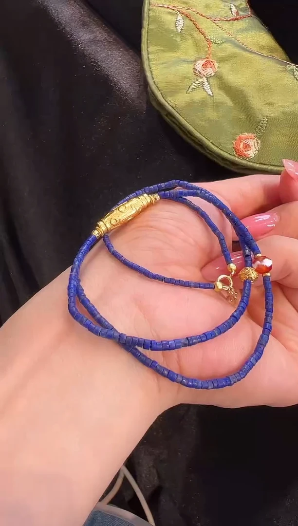 【闪购商品】青金石颈饰未镶嵌手串