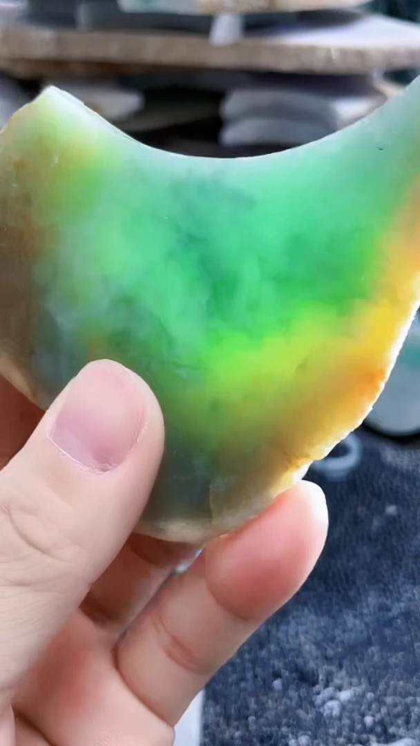 裸石翡翠天然A 货翡翠板料