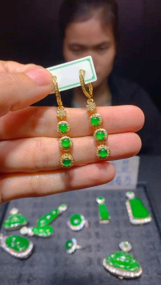 未镶嵌定制翡翠222多样性发货（发其一）