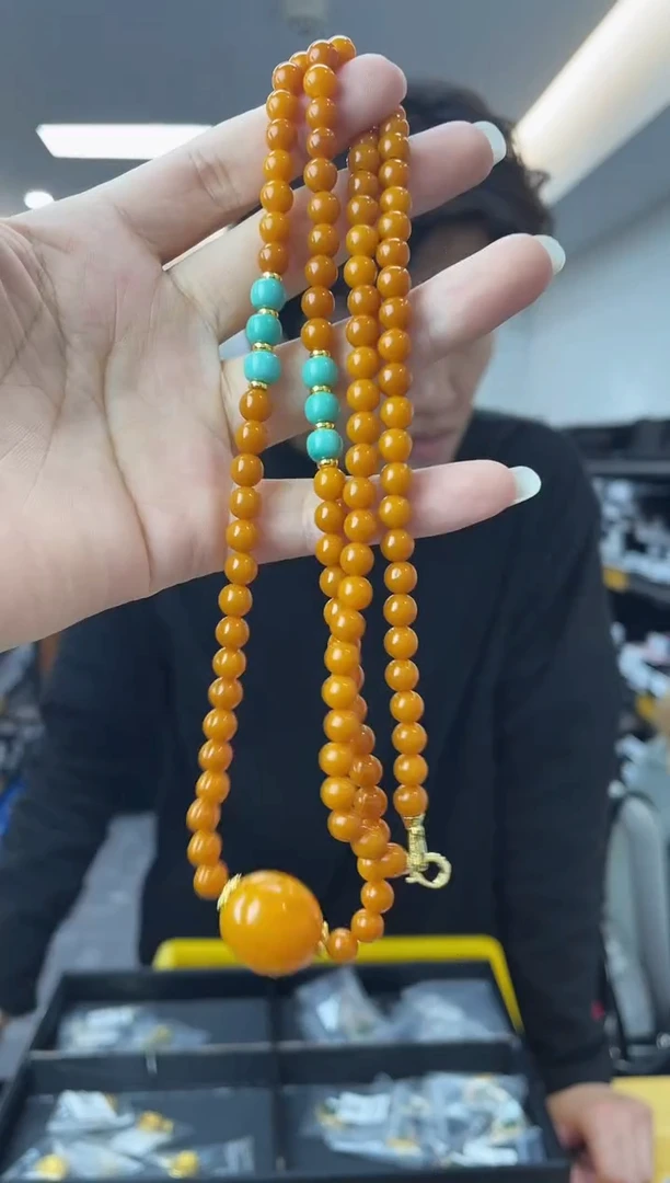 【闪购商品】蜜蜡裸石未镶嵌多样性一件发货