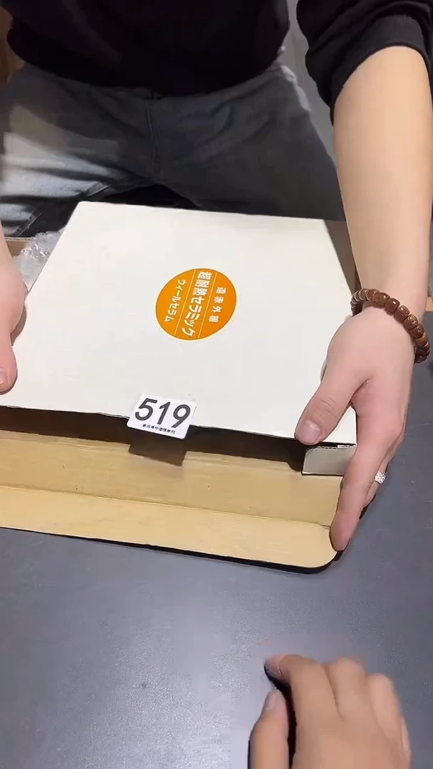 L****i519...........