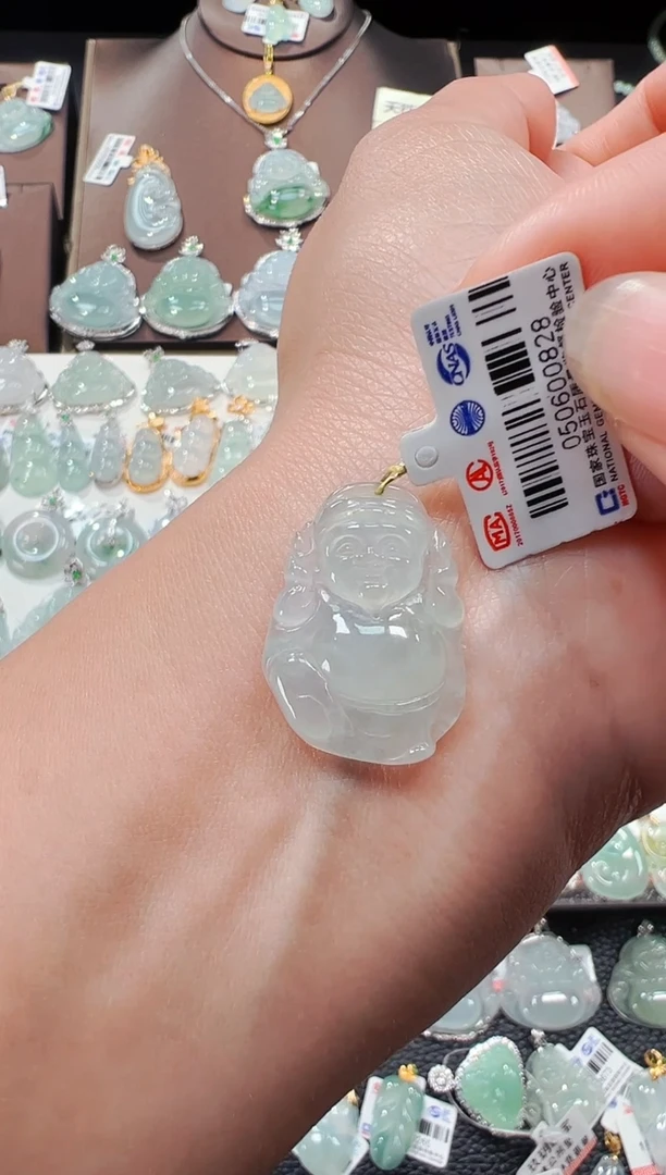 【闪购商品】翡翠吊坠(不含链)未镶嵌财神爷吊坠808