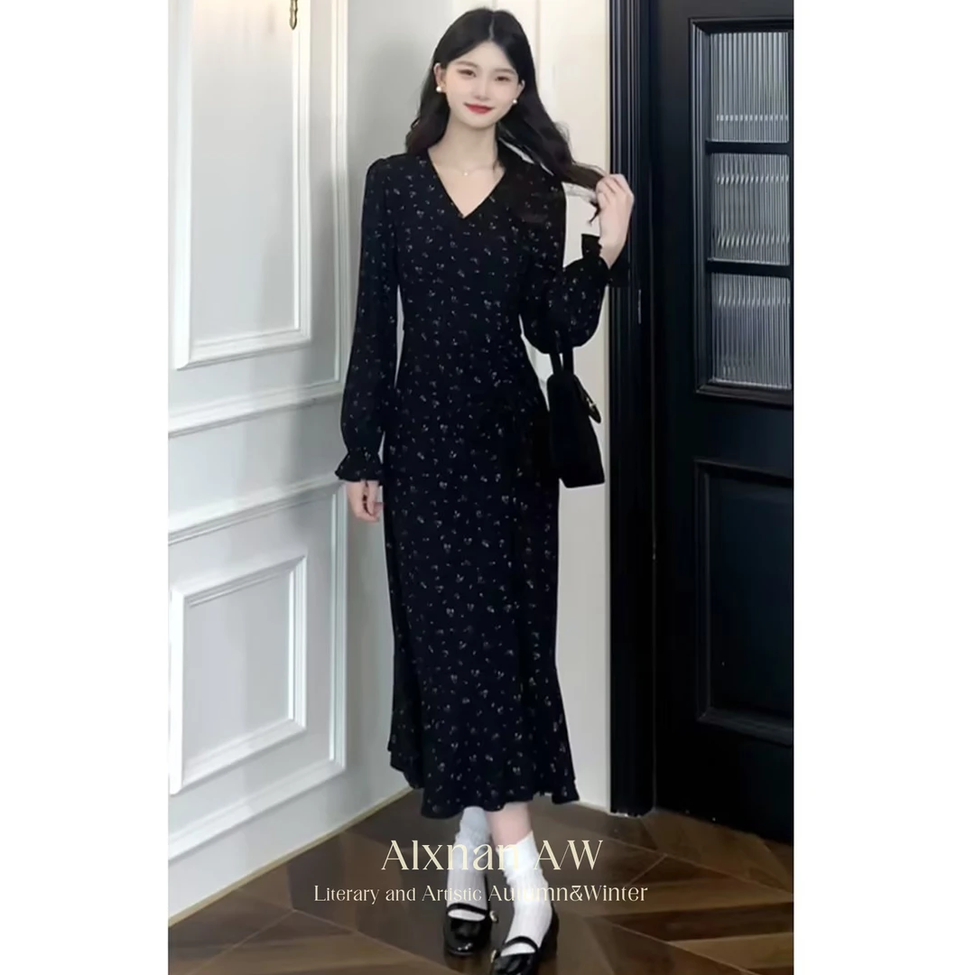 鹿向南【粉丝福利】秋冬黑色长袖连衣裙DYL661155