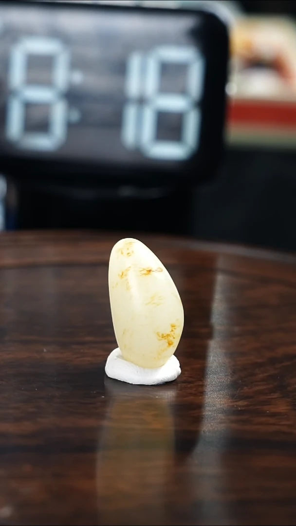 和田玉未镶嵌挂件原石16.5g