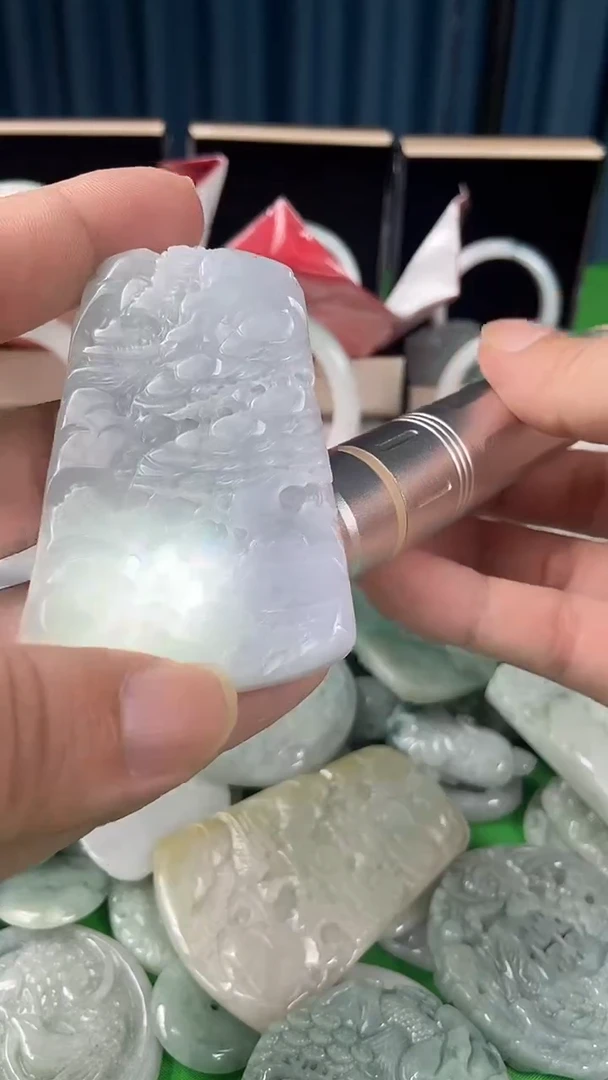 未镶嵌挂件翡翠天然翡翠A货小挂件