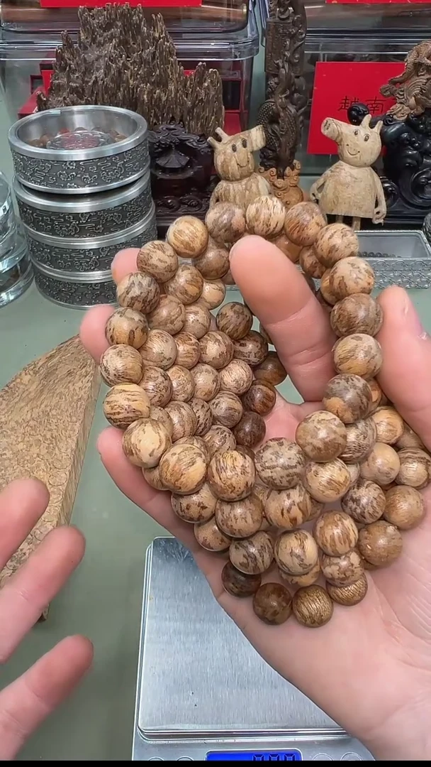 【闪购商品】沉香寮国老虎木 雪花和牛10mm单圈