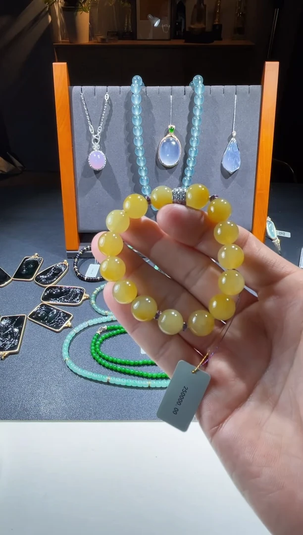 未镶嵌手串翡翠佳佳翡翠手串17.5w