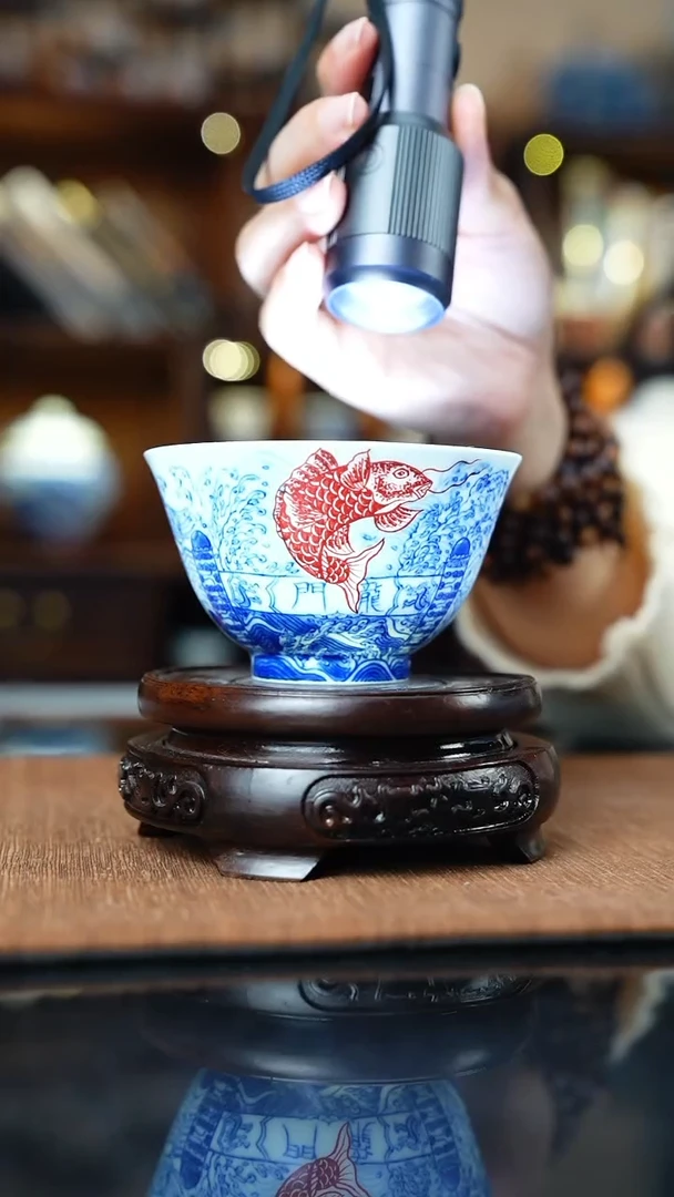 青花系列鲤鱼跃龙门鸡心杯