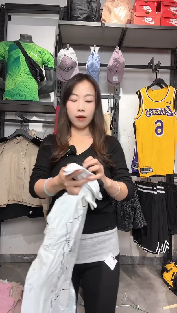 1218 编码 瑕疵款直播间过款为准 尺码