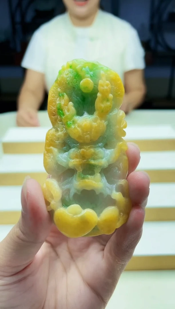 未镶嵌定制翡翠毛货09240161