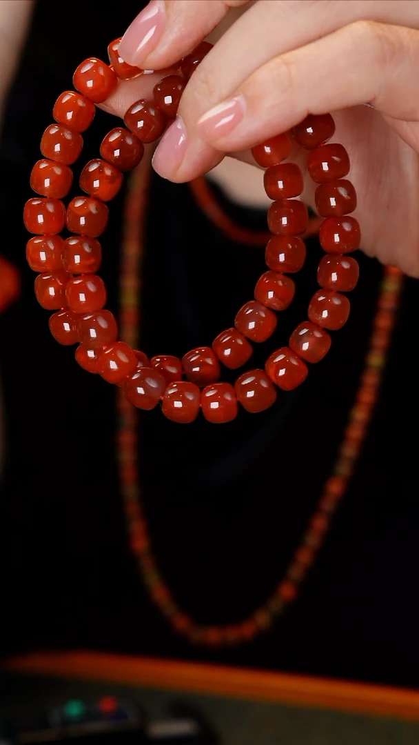 未镶嵌手串南红玛瑙牛血红单圈多样性发一