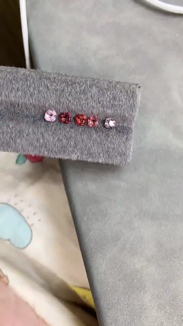 裸石未镶嵌尖晶石2裸石多样性发一颗