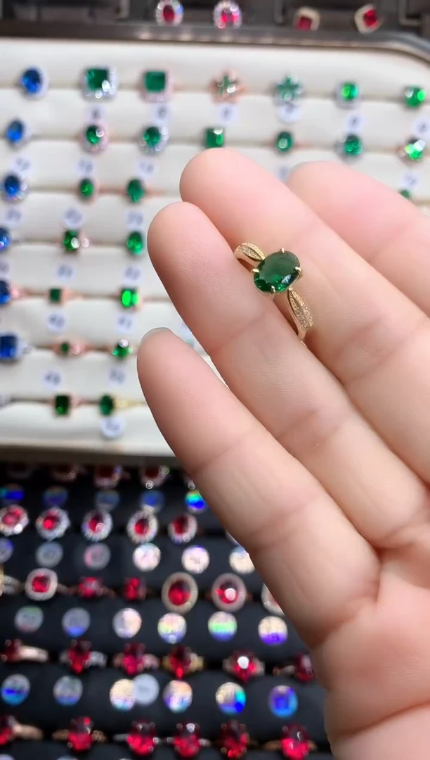 【闪购商品】透辉石戒指银S925镶嵌金色6.8