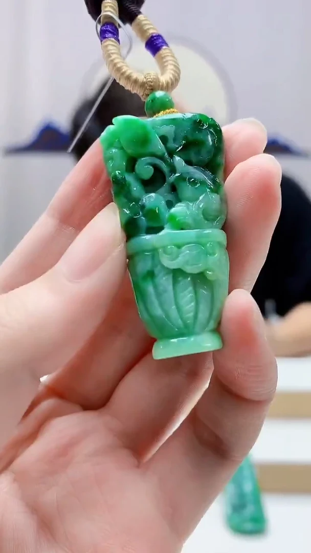 未镶嵌定制翡翠4688zm-毛货挂件53