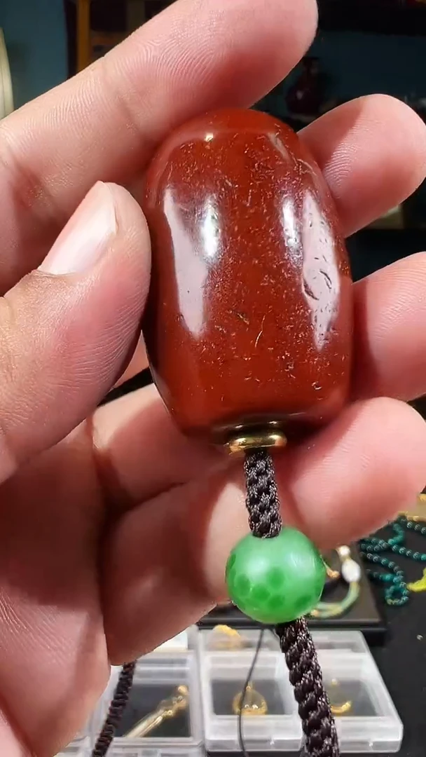 未镶嵌颈饰蜜蜡老藏蜡