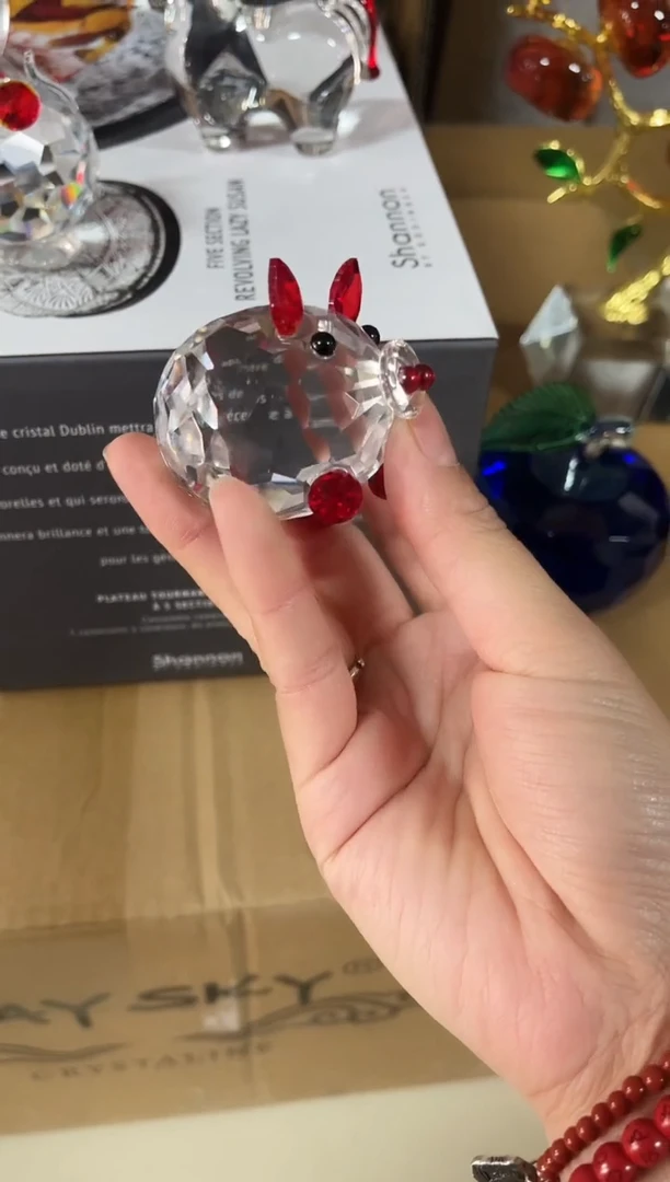 有机玻璃小猪1支