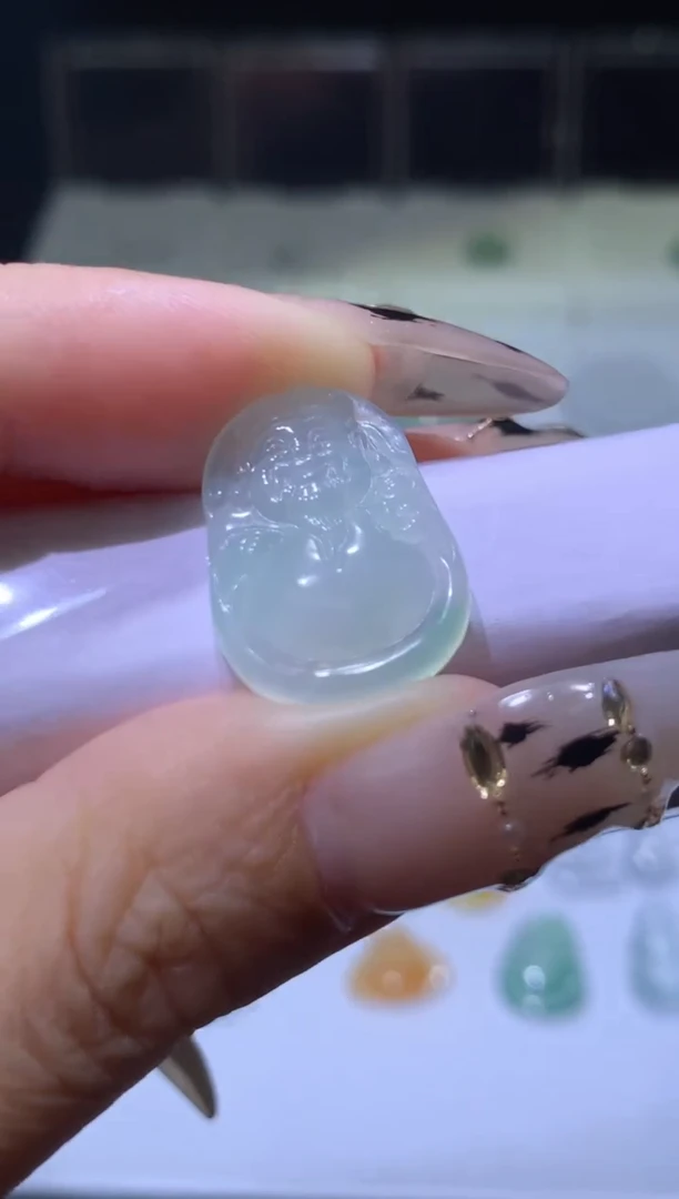 未镶嵌定制翡翠毛货   20.5-14.6-3.5