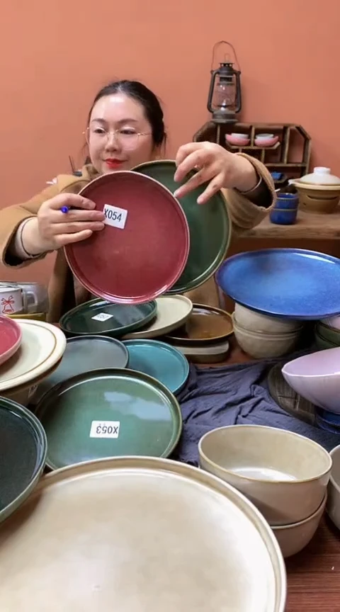 【闪购商品】碗X054 陶瓷盘子两件套红加草绿