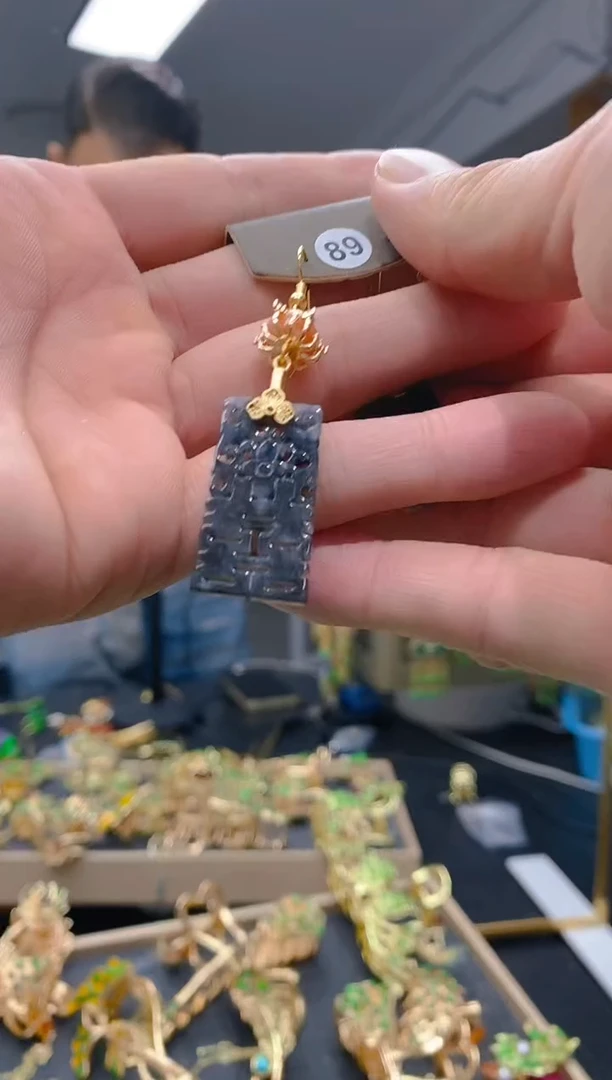 【闪购商品】翡翠耳饰合金0615翡翠耳钩一个