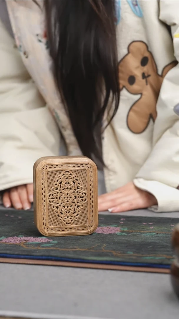 【闪购商品】楠木（金丝楠）其他金丝楠老料精雕香炉