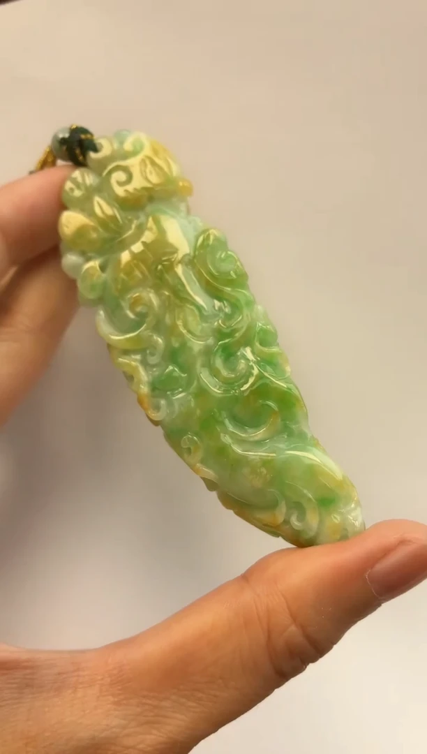 颈饰未镶嵌翡翠牌子