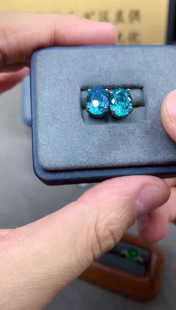 银S925镶嵌耳饰帕拉依巴碧玺12222