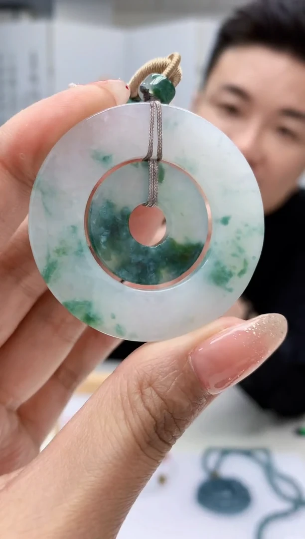 【闪购商品】定制翡翠未镶嵌4990MM-毛货挂件54