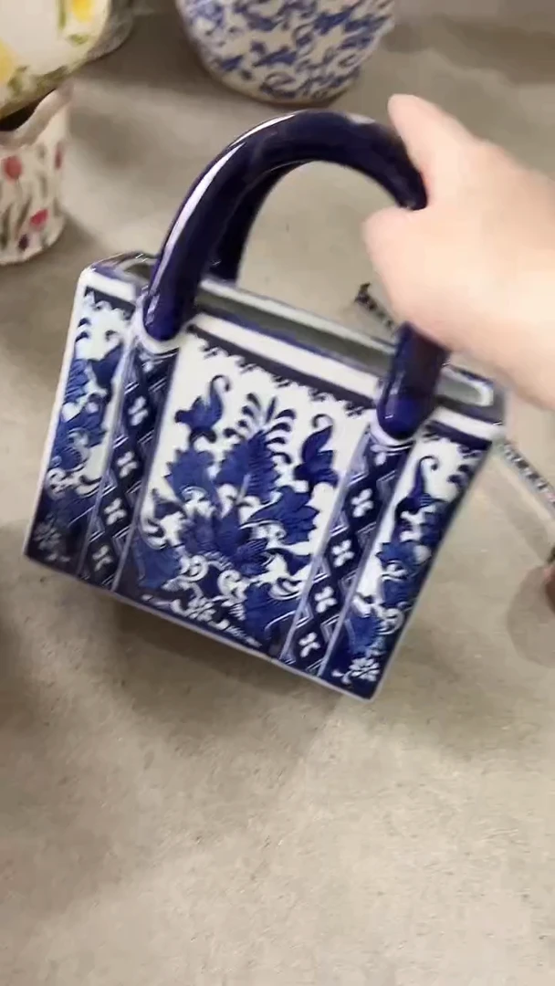 【闪购商品】陶瓷微瑕花盆高25cm内口7.5*4cm