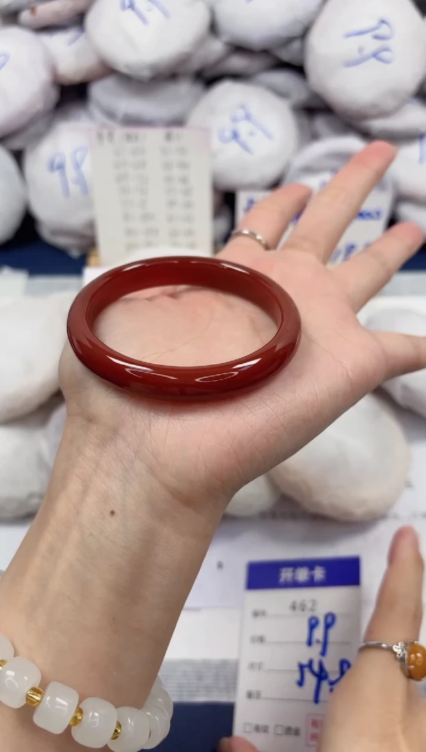 【闪购商品】石英质玉手镯未镶嵌462-玛瑙-圈口54