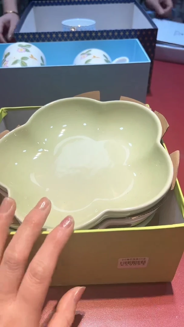 【闪购商品】瓷片锅碗瓢盆一件不剩