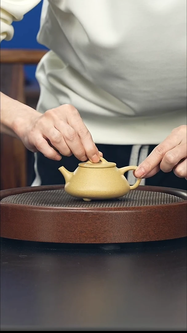 茶壶紫砂平盖-本绿50目-全手工微微瑕-170cc