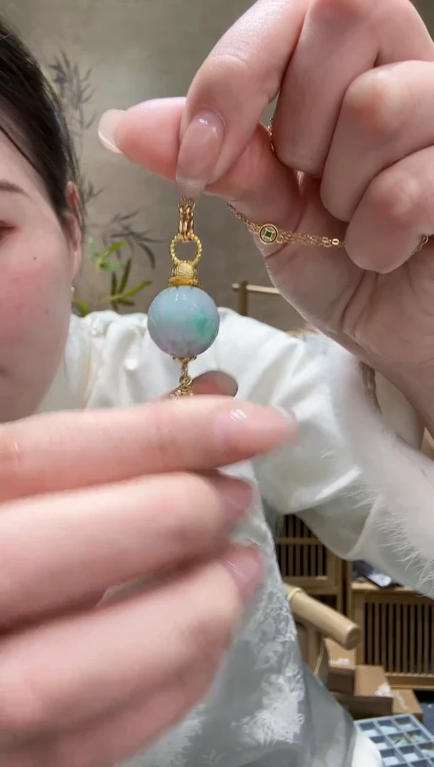 【闪购商品】翡翠颈饰未镶嵌吊坠