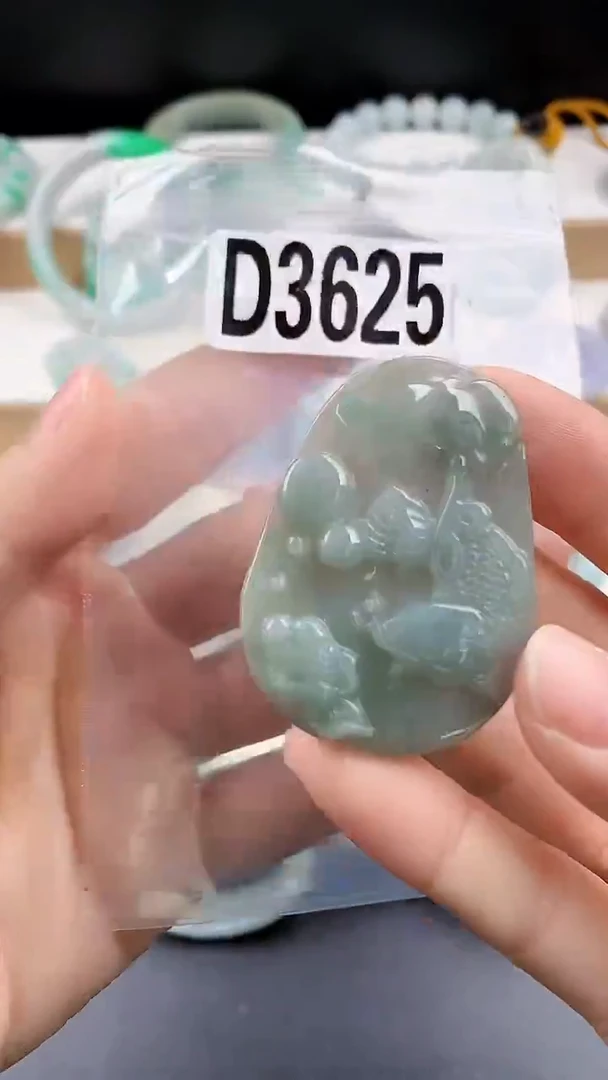 颈饰未镶嵌翡翠颈饰未镶嵌缅甸天然翡翠吊坠