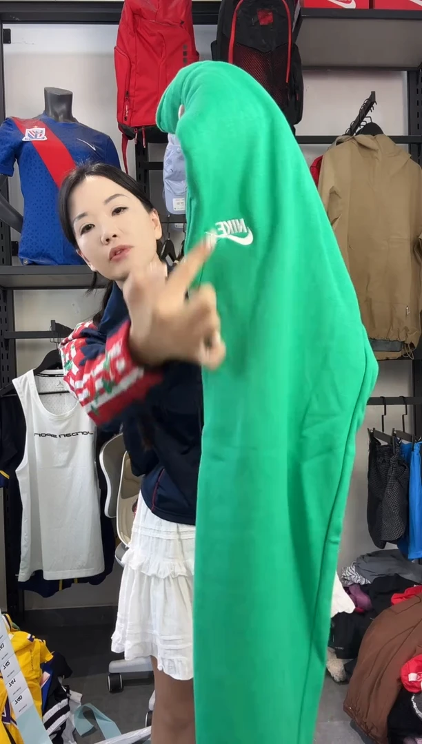 740   编码 瑕疵款直播间过款为准 尺码