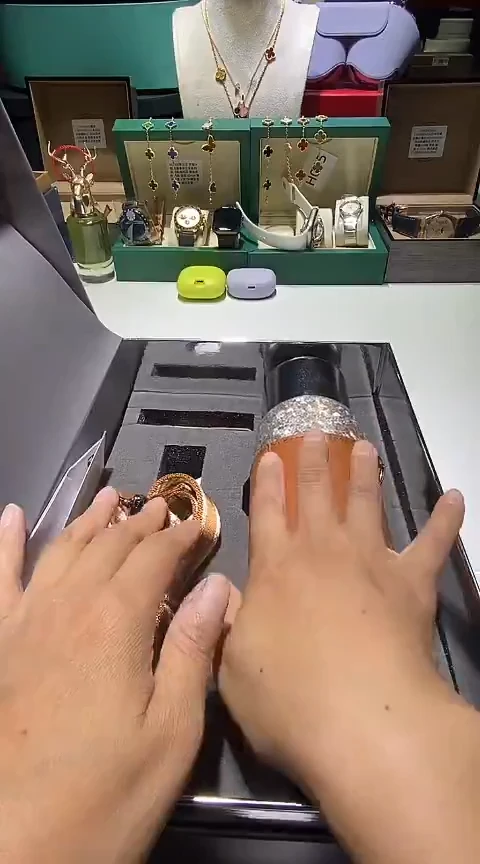 瓷片生活的本意就是开心@@1
