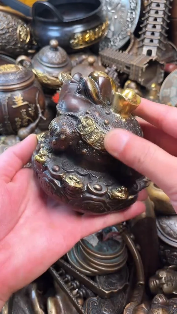 精美铜器点击下单