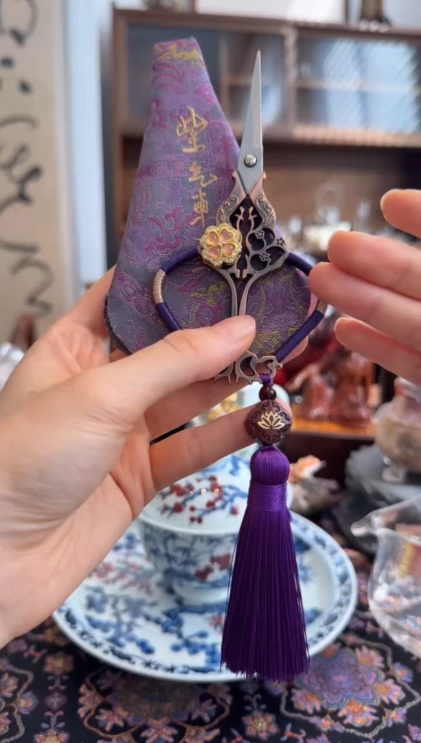 “紫气东来 ”紫色小茶剪1111111111