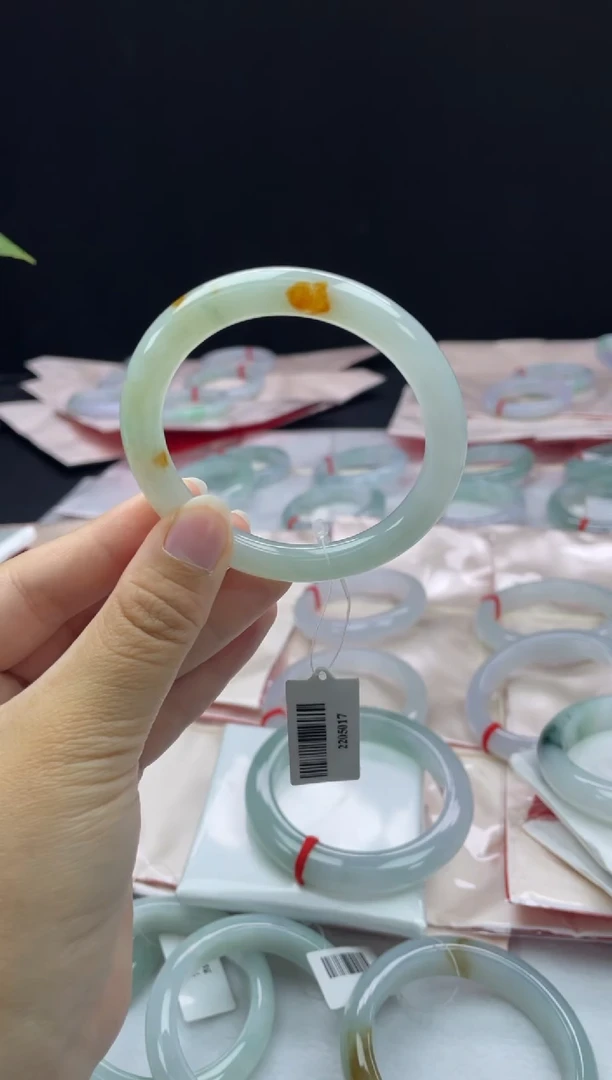 未镶嵌33#定制翡翠天然A货翡翠手镯52-54正圈圈口（贵妃）