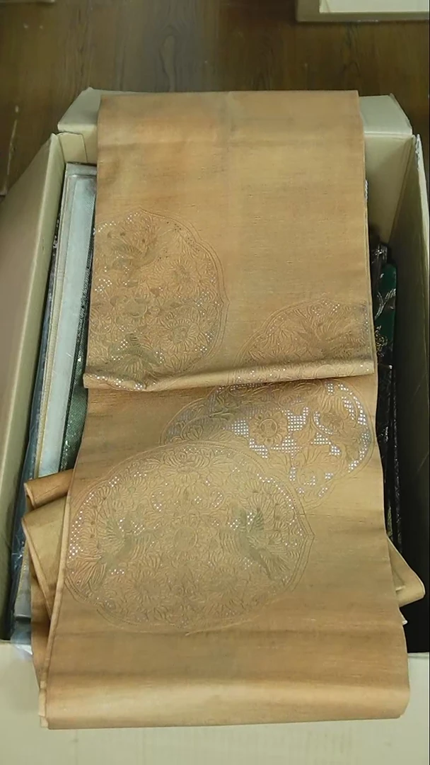 织绣132 两通扇子刺绣特价