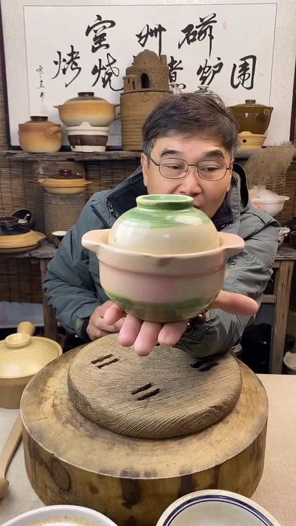 陶土（粉色）迷你一人食炖盅煨汤小土锅（可明火.可干烧）