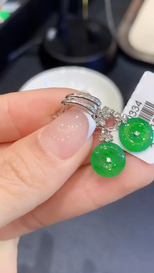 翡翠18K金镶嵌耳饰AL多样性发其一