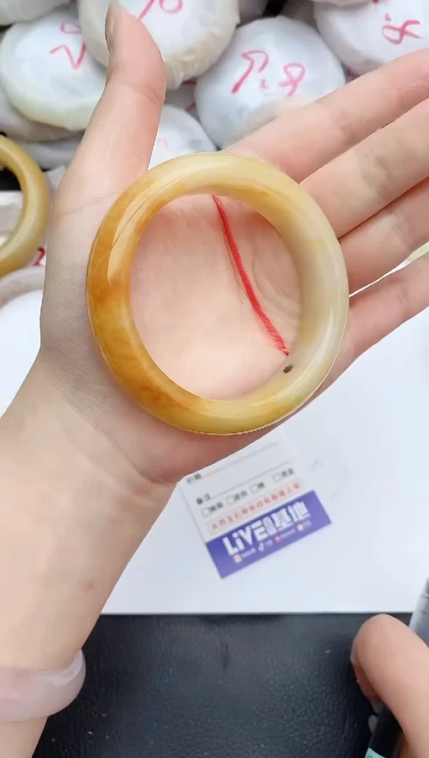 石英质玉手镯未镶嵌207+55/56