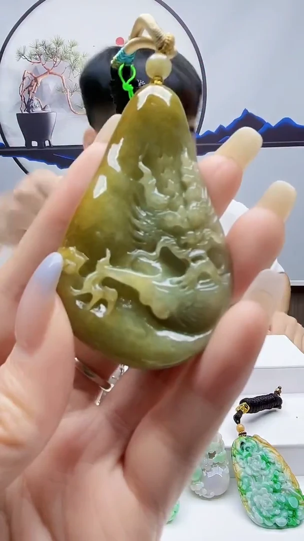 未镶嵌定制翡翠毛货挂件67