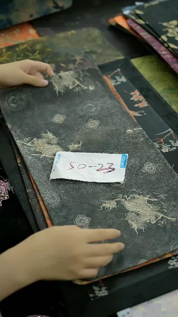 今天香云纱茶席专场