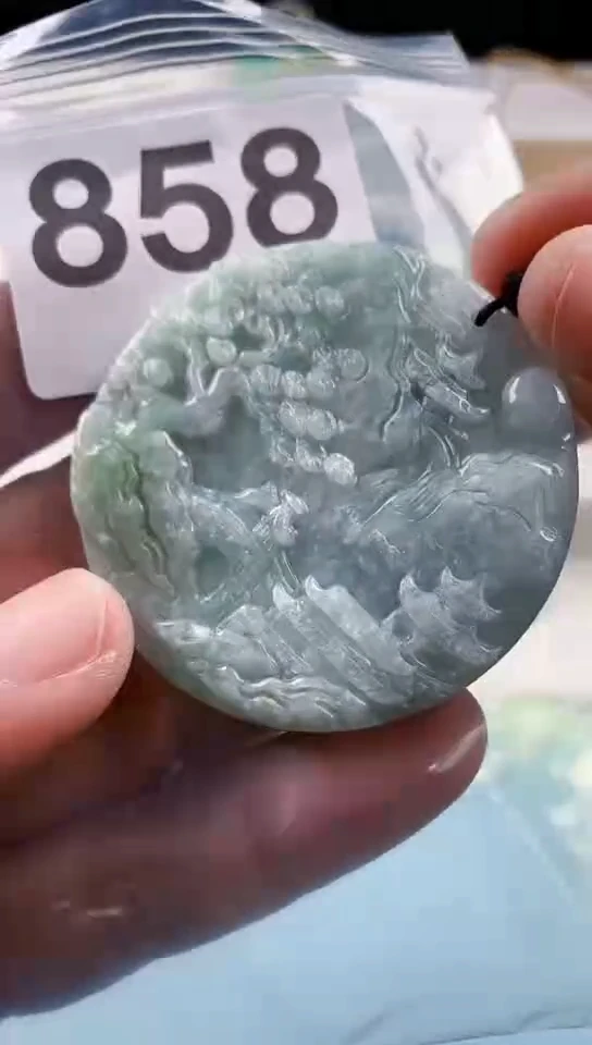 【闪购商品】翡翠挂件未镶嵌天然翡翠吊坠挂件