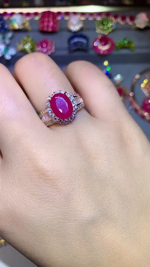 红宝石戒指银S925镶嵌....