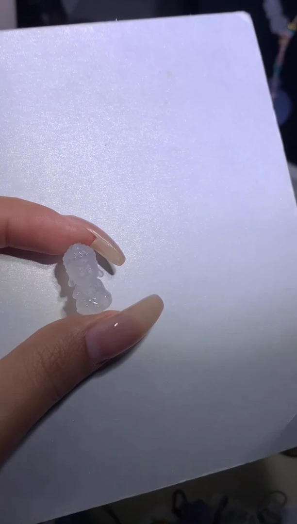 颈饰未镶嵌翡翠药师宝宝佛