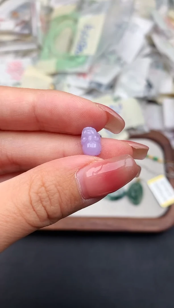 未镶嵌挂件翡翠1