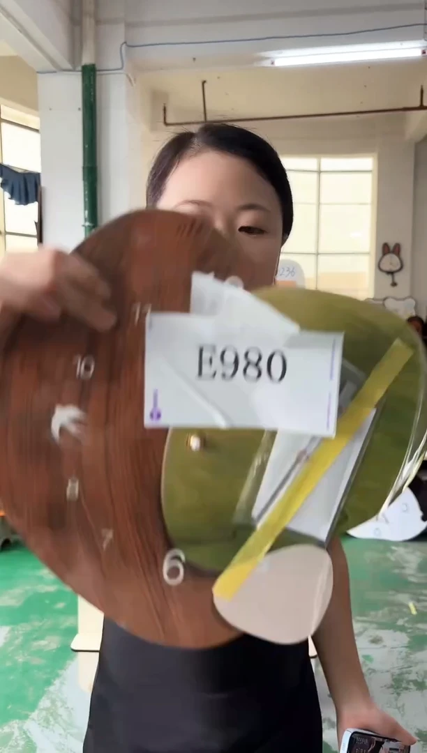 横款孤品微瑕果果闪购E980